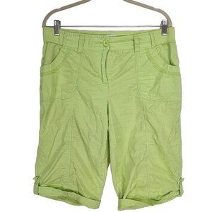 Chico's Light Green Knee Length Cargo Pant Women Chico's Size 1 Zip Up Elastic